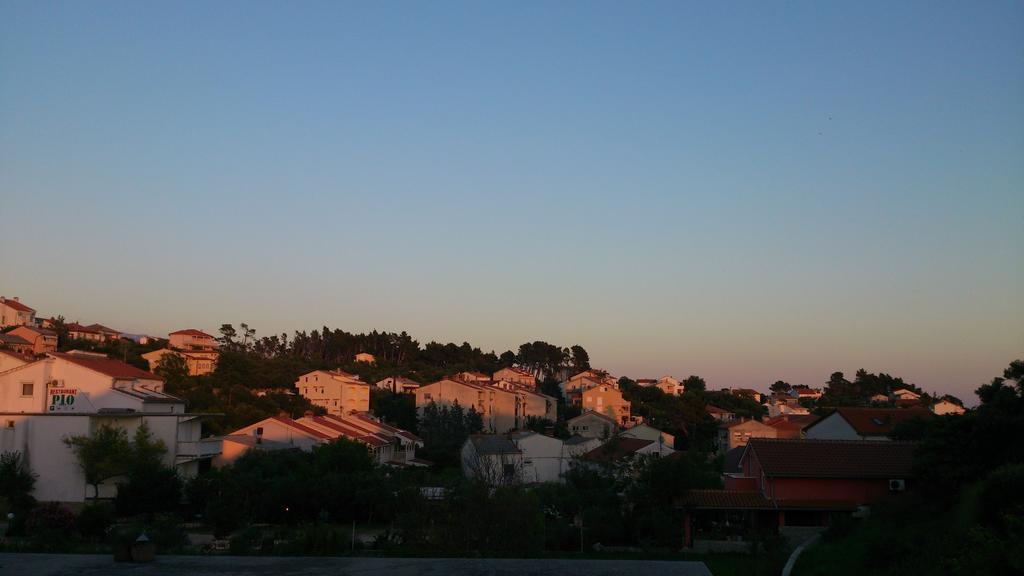 Apartments Ribaric Rab Town Habitación foto